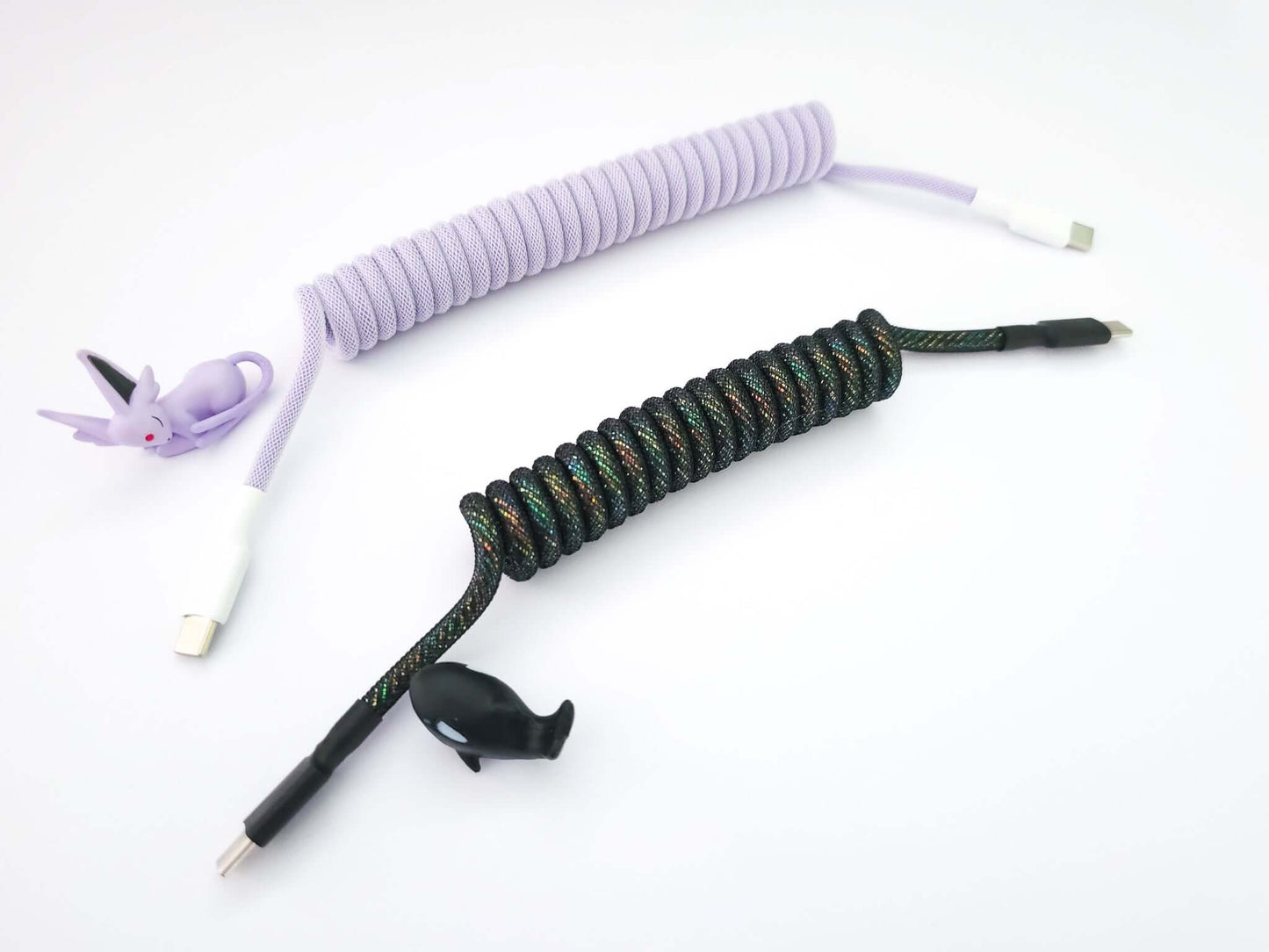 USBC to USBC cables for split keyboards in black and light purple