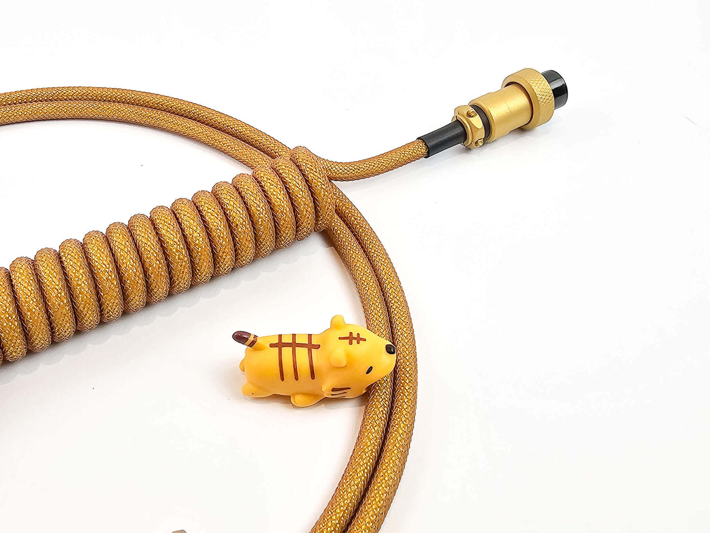 Brown gold keycaps cable with Aviator connector and coil