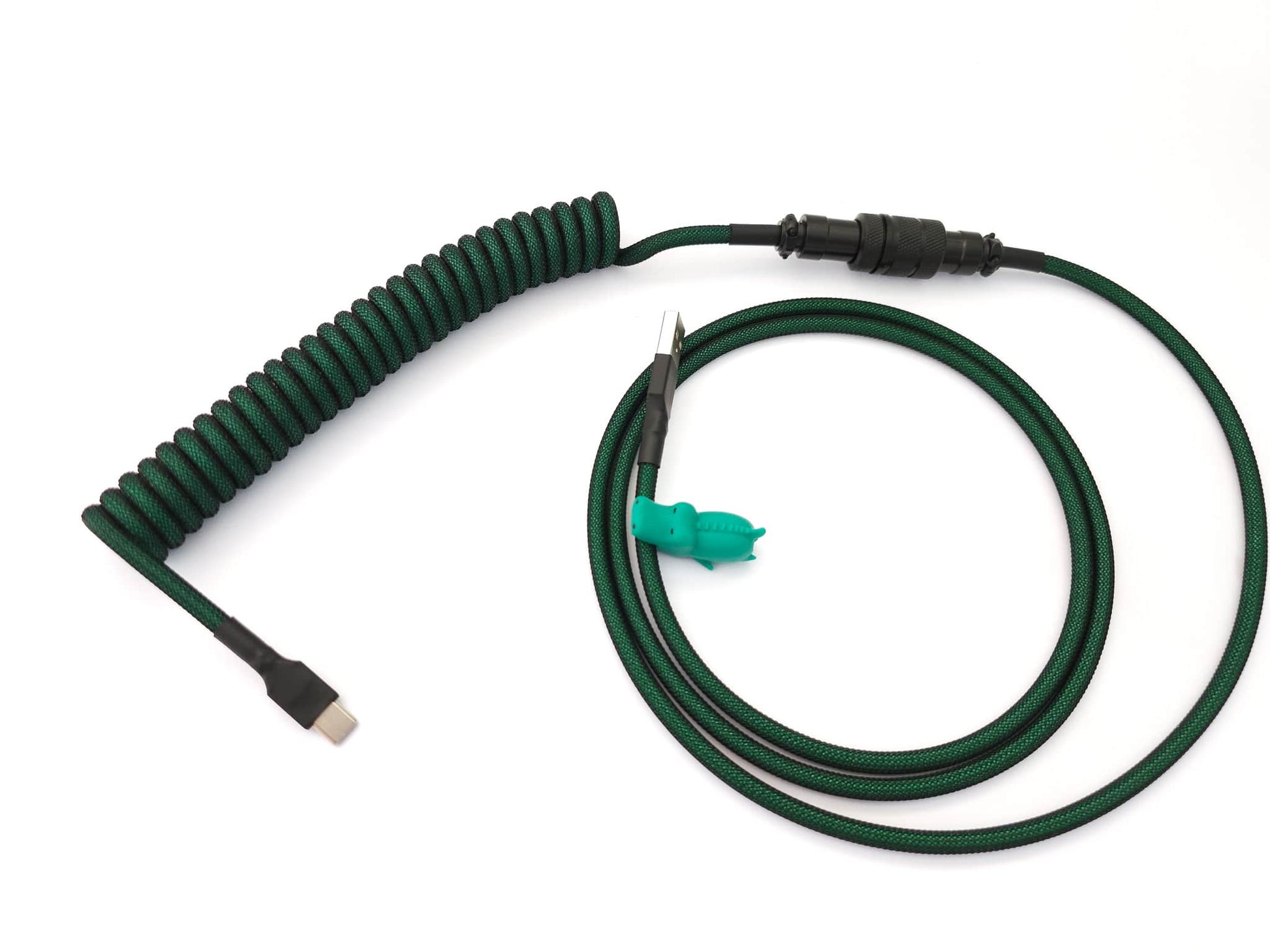 Green USB C cable, for Mechanical keyboard, with USB C to A conneciton and black Aviator.