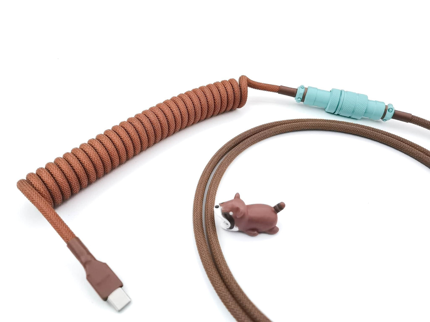 Keyboard cable designed for ePBT Copper keycaps with coil, teal Aviator connector and brown heat shrink